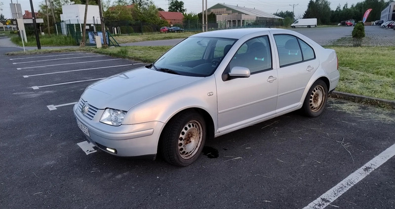 Volkswagen Bora cena 8900 przebieg: 261800, rok produkcji 1999 z Knurów małe 191